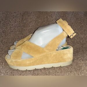 FLY LONDON-Bite Wedge Sandals-Suede Honey